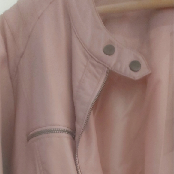 Pink pleather spring jacket - Picture 1 of 3